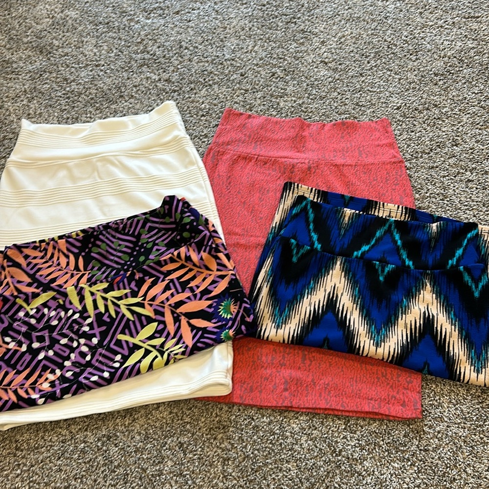 Bundle of LuLaRoe Cassie Skirts